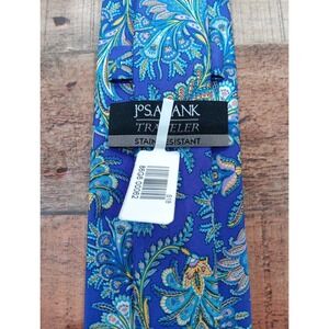 Jos A. Bank Traveler Collection Tie Paisley / Flower Multicolor Design  NWT